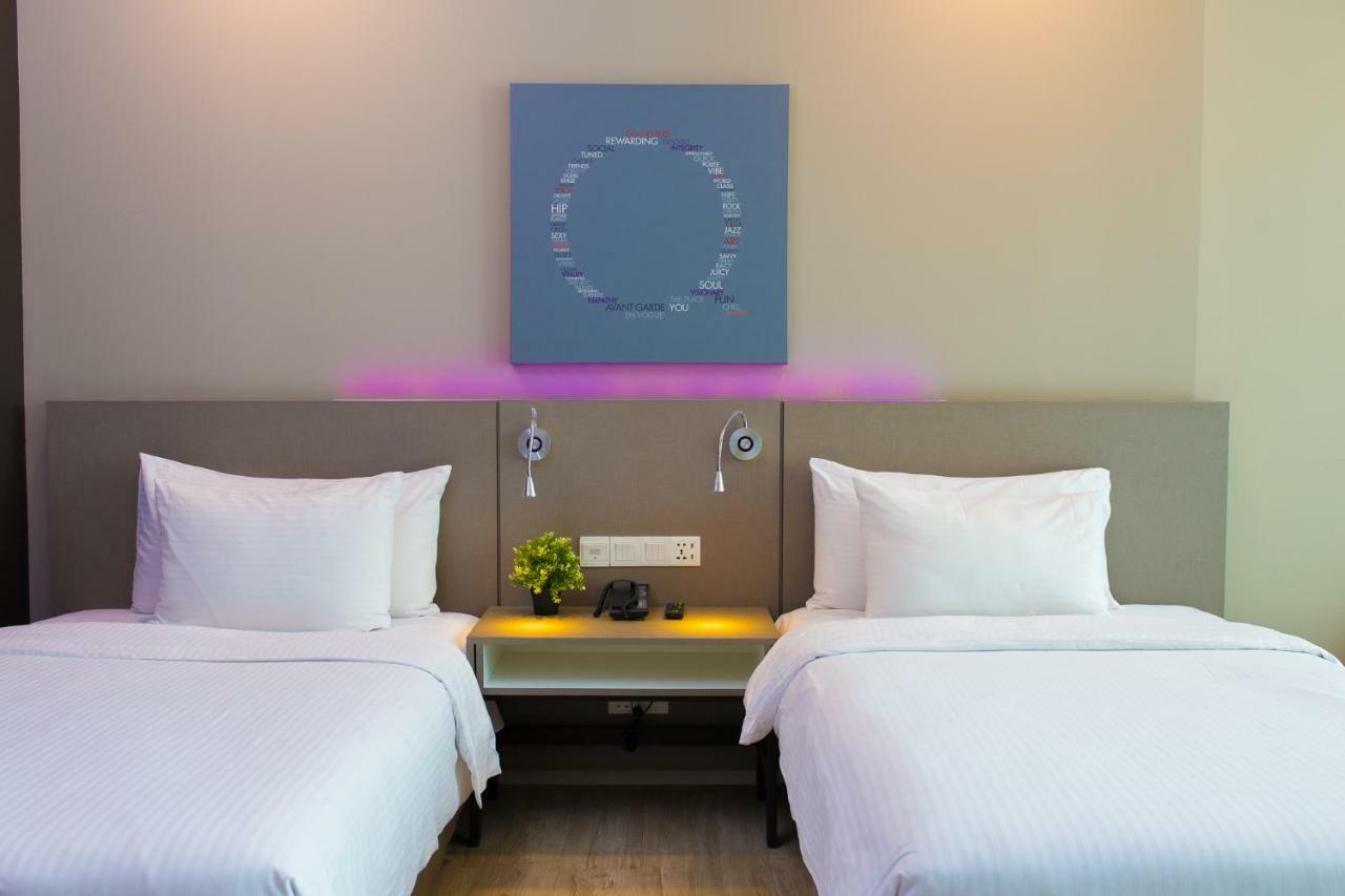 The 12 Suites @ Empire Damansara Petaling Jaya Eksteriør billede