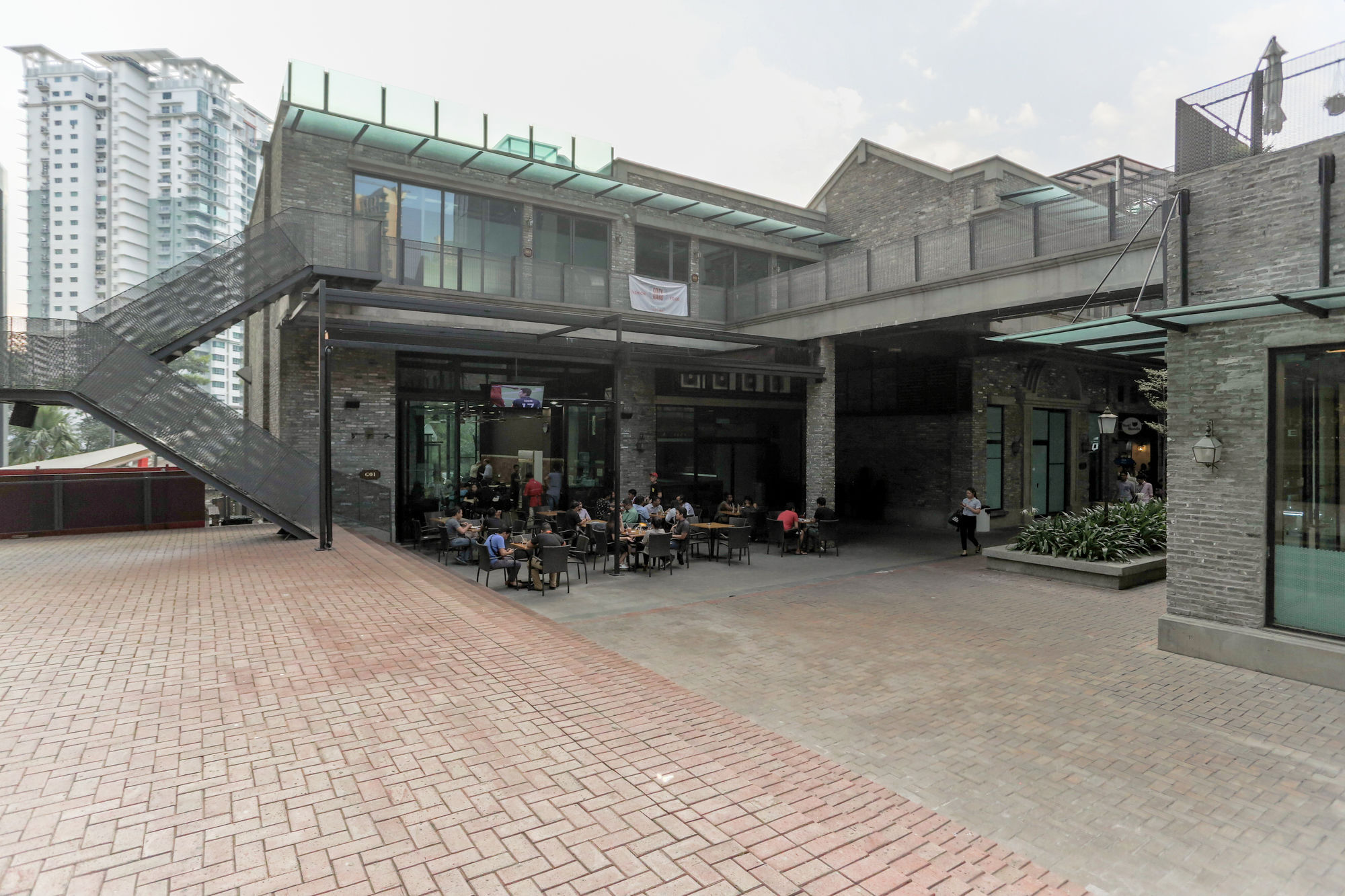 The 12 Suites @ Empire Damansara Petaling Jaya Eksteriør billede